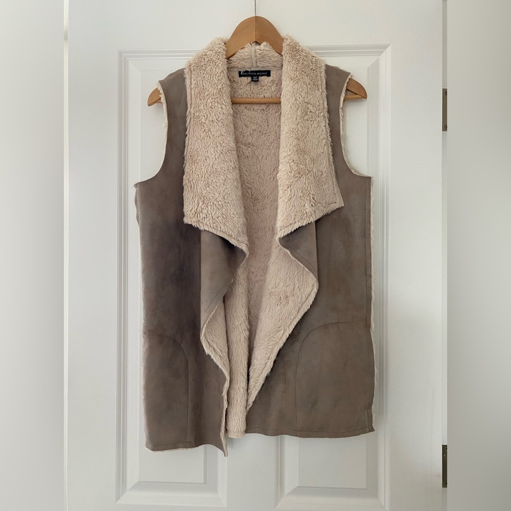 Saks Fifth Avenue FauxFur Vest XS/S, Taupe/Cream, Like New